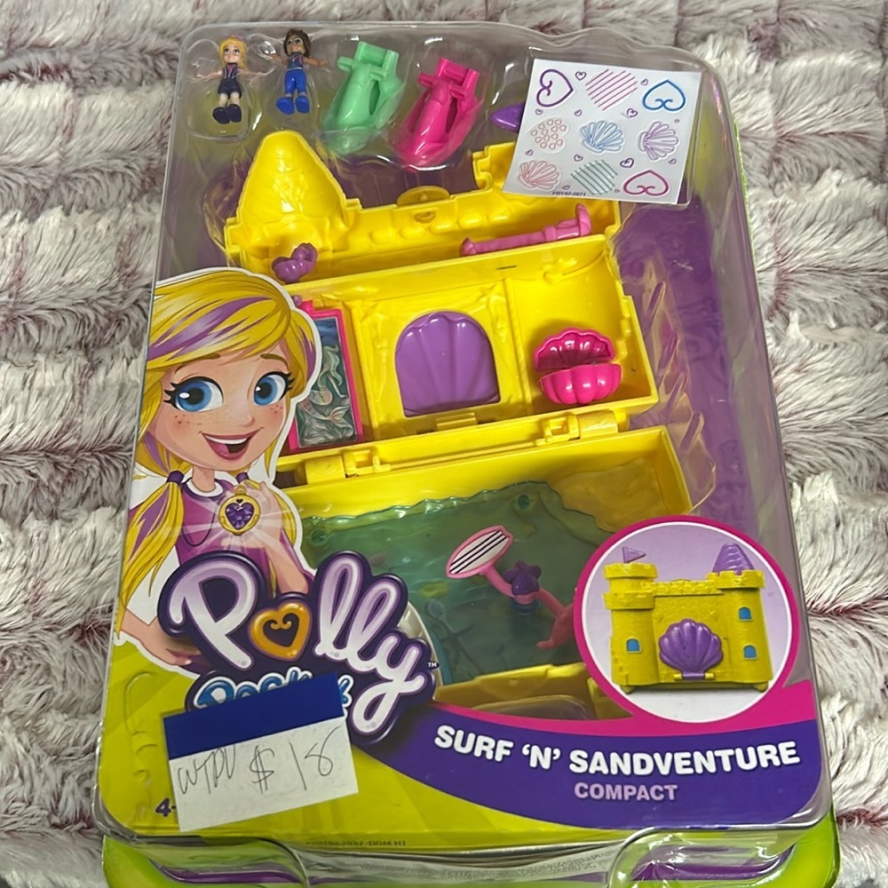 Polly Pocket Surf n Sandventure